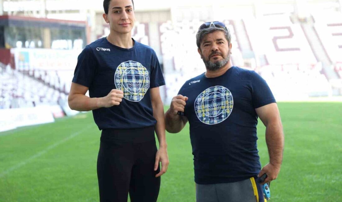 Dünya Boks Şampiyonası'nda Gizem Özer, dudağındaki uçuk sebebiyle diskalifiye oldu.