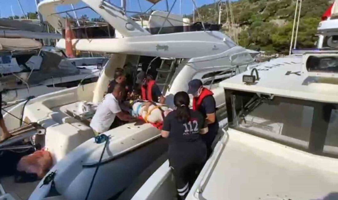 Muğla'nın Dalaman ilçesinde bir motor yatın açıklarında yaralanan bir vatandaş,