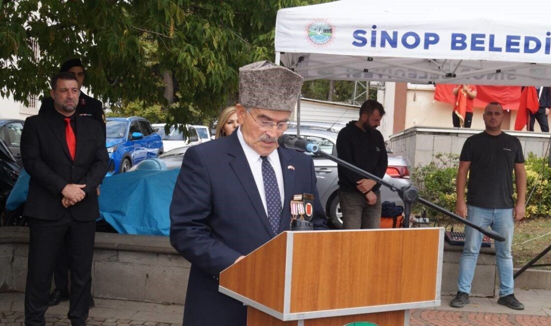 Sinop'ta 19 Eylül Gaziler Günü, Hükümet Konağı Meydanı'nda düzenlenen törenle