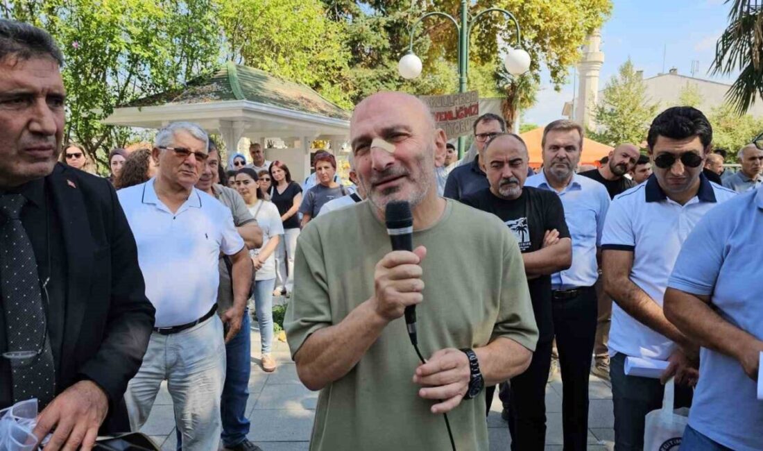 Sakarya'nın Sapanca ilçesinde öğretmen Yusuf Yavuz Yılmaz, bir öğrencisini uyardığı