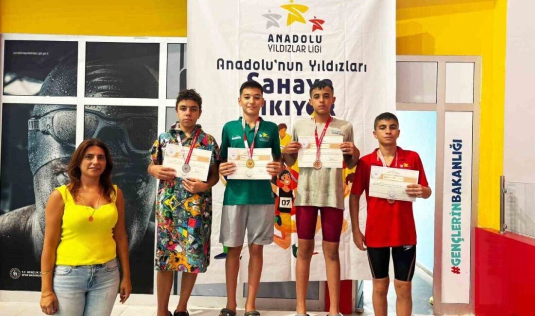 Mersin'de gerçekleştirilen Analig Türkiye Şampiyonası'nda Şehitkamil Belediyesi sporcuları büyük bir