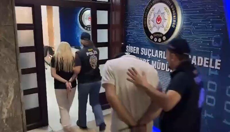 Kayseri'de, bir web sitesini kopyalayarak 65 kişiyi 3 milyon TL