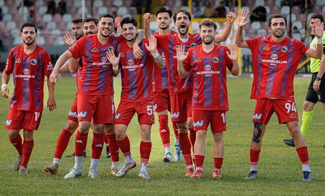 TFF 2. Lig Kırmızı Grup'ta Somaspor, Mardin 1969 Spor'a 4-0