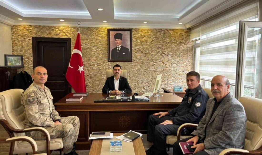Susuz'da eğitim yılı öncesinde, Kaymakam Muhammed Emin Tutal başkanlığında tedbirler
