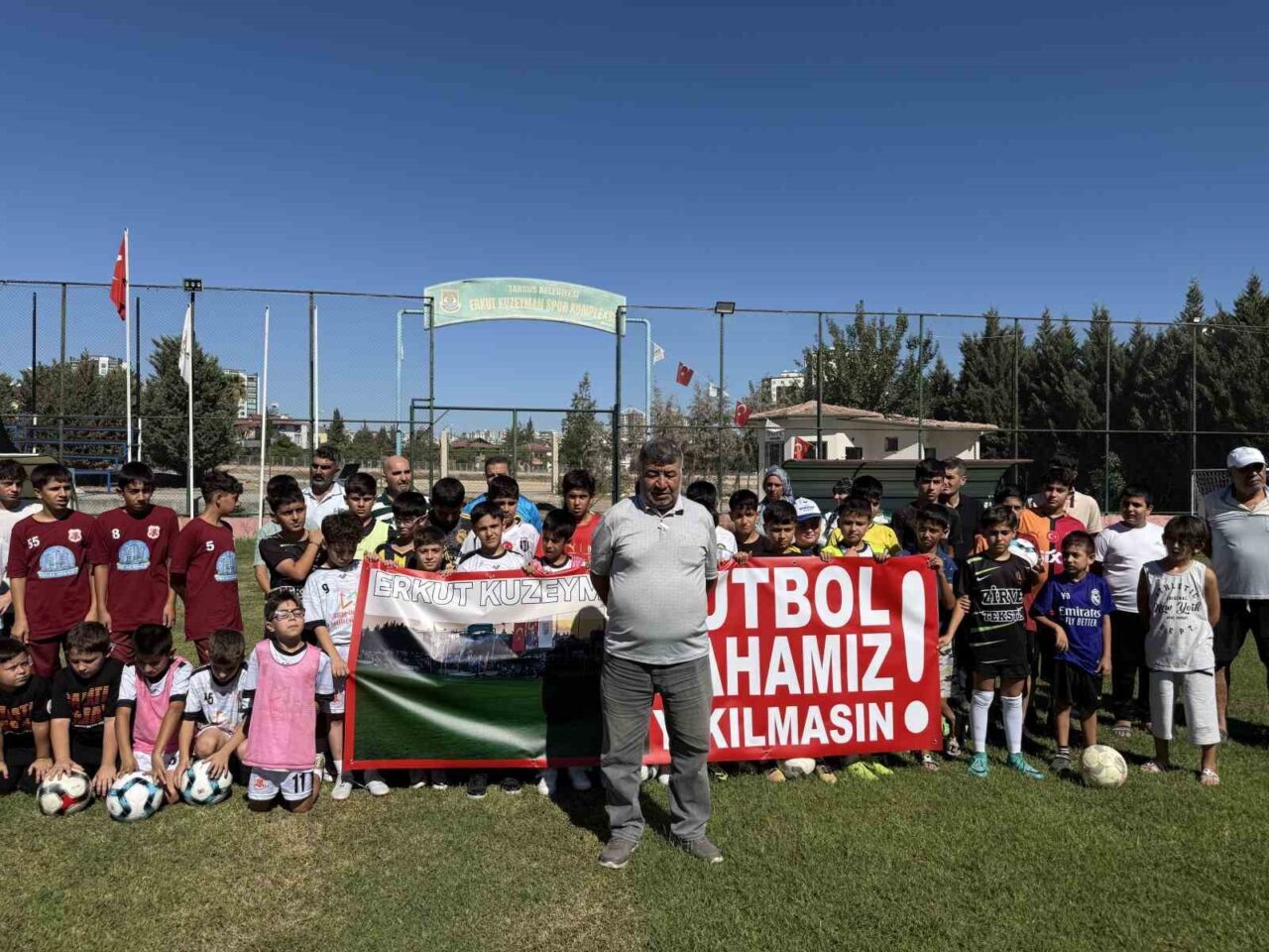 Mersin'in Tarsus ilçesinde bir spor kompleksinin huzurevine dönüştürülmesi tepkilere yol