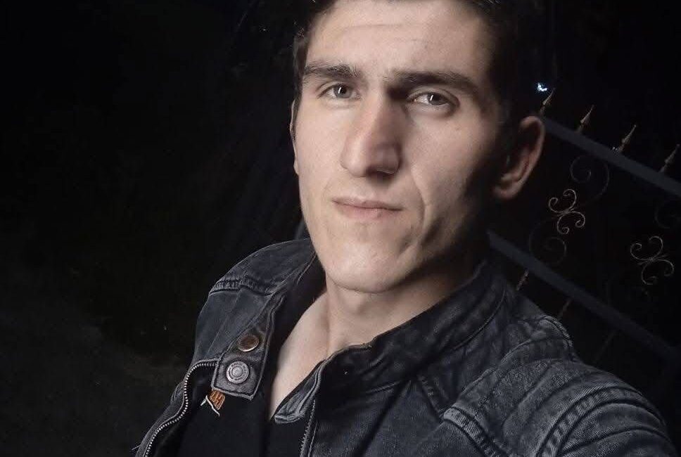Trabzon'un Çaykara ilçesinde gerçekleşen motosiklet kazasında 20 yaşındaki Ömer Faruk