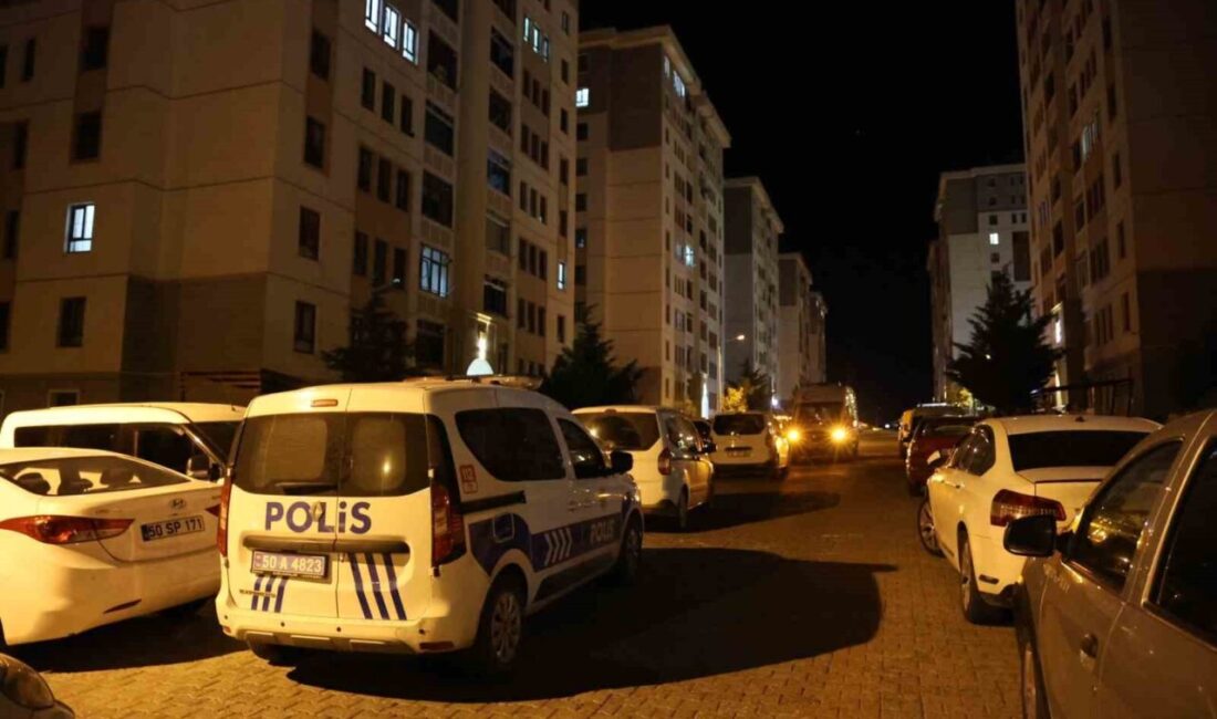 Nevşehir'de 21 yaşındaki üniversite öğrencisi A.T., yaşadığı evde ölü bulundu.