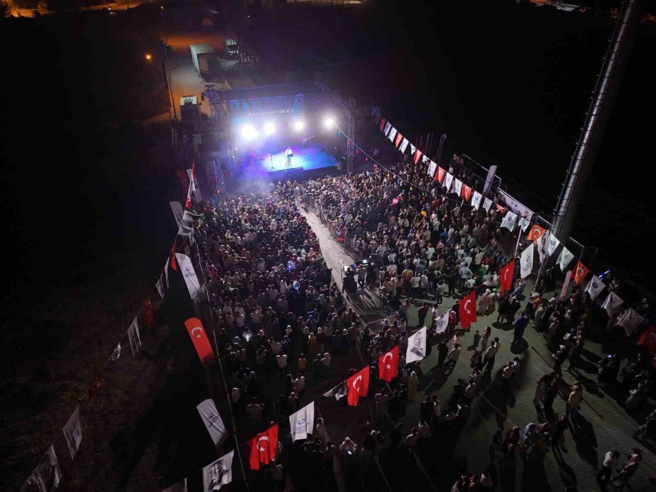 Yayladağı Gençlik Festivali, Hatay Büyükşehir Belediyesi ve Yayladağı Belediyesi iş