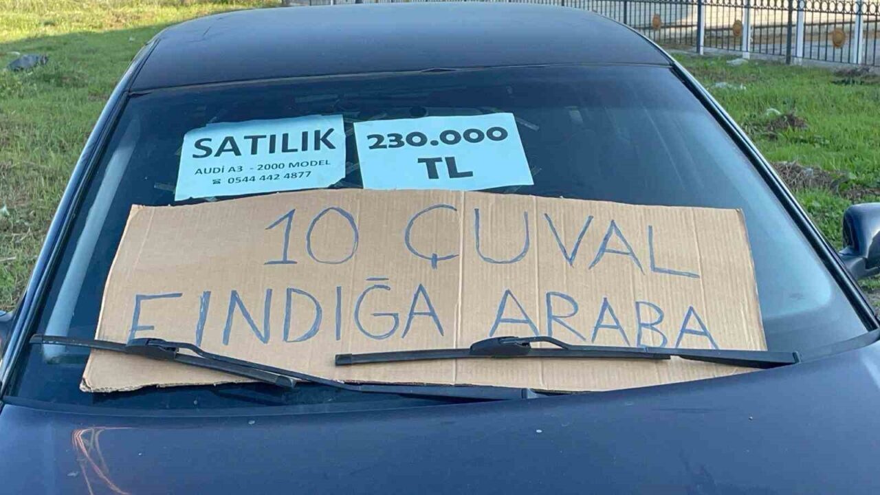 Samsun'un Çarşamba ilçesindeki Aydın Özkurt, arabasını satmak için ilginç bir