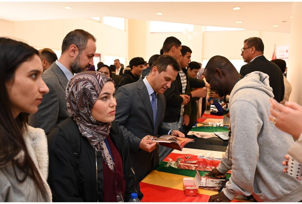 Kastamonu Üniversitesi, 19 ülkeden 35 akademisyeni bir araya getiren International