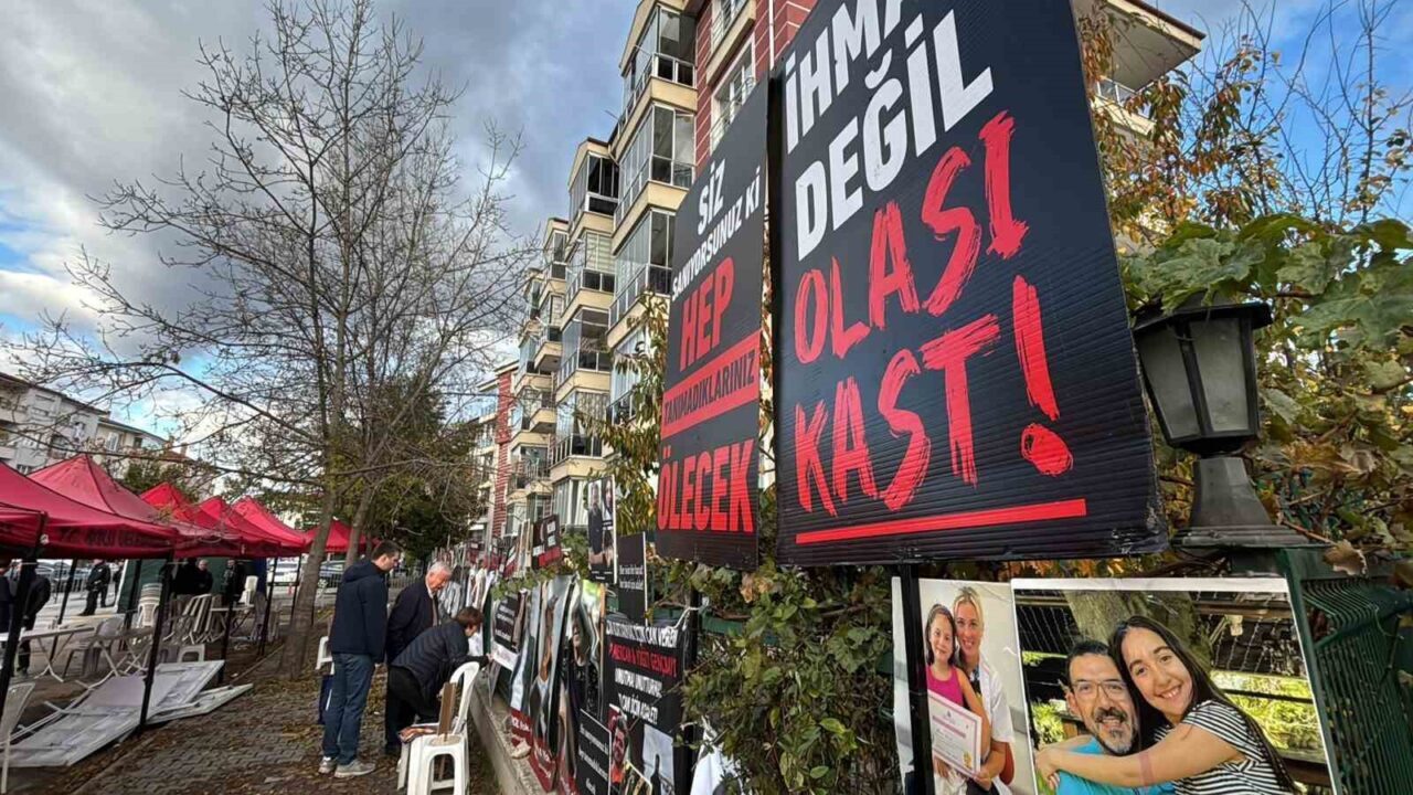 Bolu'daki Grand Kartal Otel yangınında 78 kişinin hayatını kaybetmesi üzerine