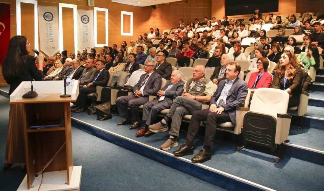 Bayburt'ta düzenlenen 2. Bayburt Sağlık Sempozyumu, 'Koruyucu Tıp ve Halk