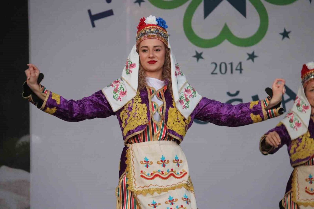 Fethiye’de 25. Uluslararası Ölüdeniz Hava Oyunları Festivali Görkemli Bir Törenle Başladı