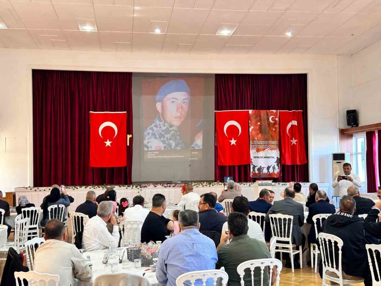 3'üncü Komando Tugayı eski mensupları ve 1996 yılında Bingöl'de şehit
