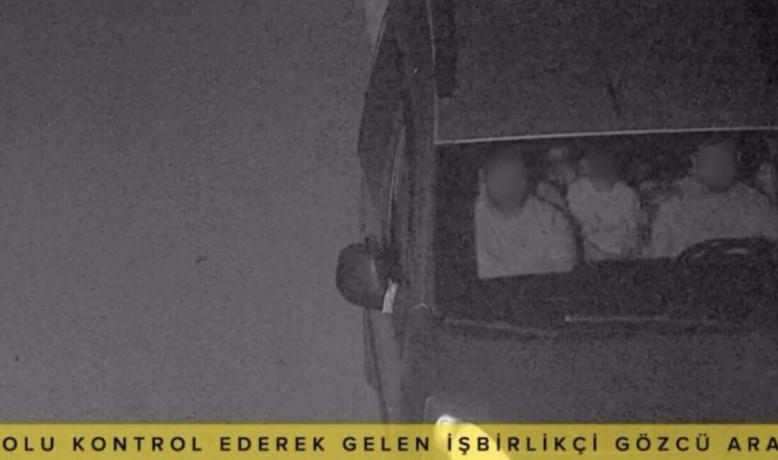 Osmaniye’de Hırsızlık Cezası Olan İki Kadın Ekipler Tarafından Yakalandı Osmaniye'de, 15 yıl 6 ay hapis cezası bulunan Aysun D.,