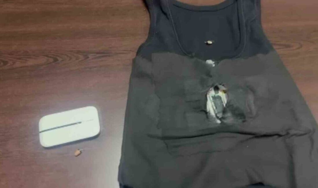 Adana'da 1 Ekim'de Kazım Karabekir Ortaokulu'nda yapılan ehliyet sınavında S.Y.