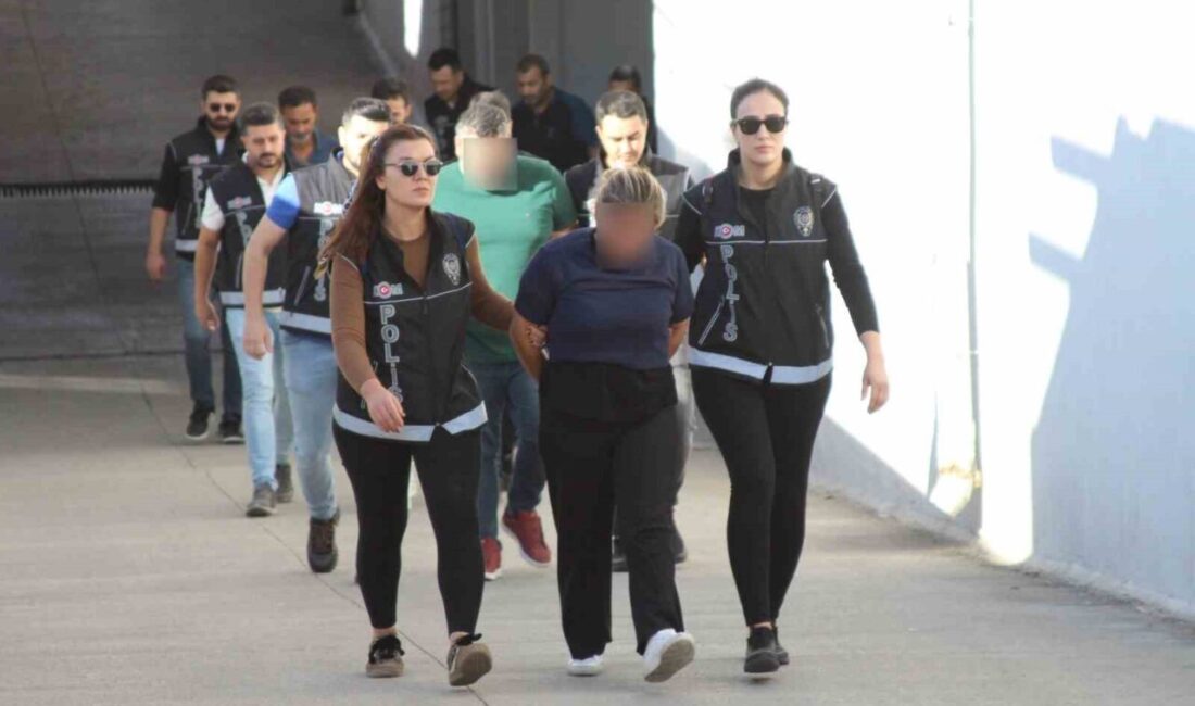 Adana'da polis, kamu görevlisi kılığına girerek hazine arazilerini dolandırıcılıkla kiralayan