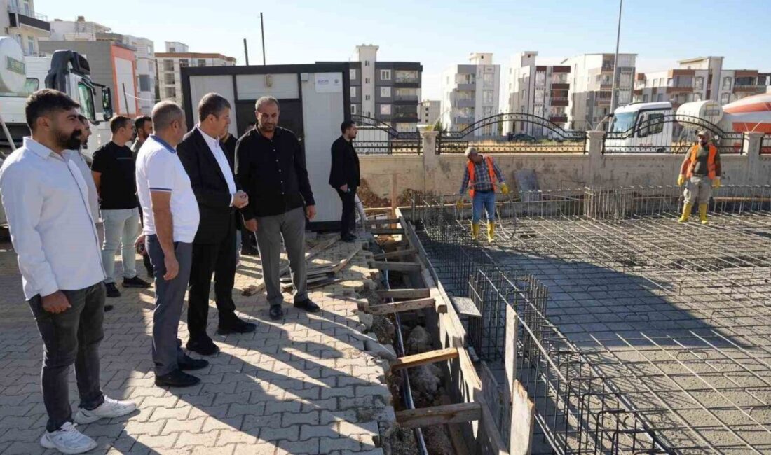 Adıyaman Belediyesi’nin ek hizmet binası için temel betonu döküm çalışmaları