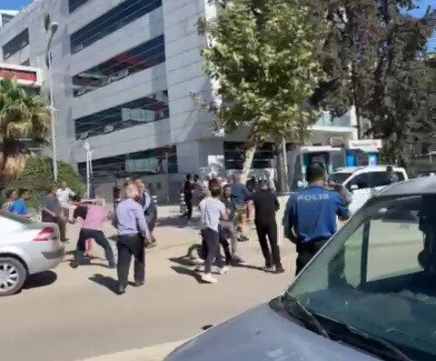 Adıyaman'da muhtarlık seçimleri nedeniyle iki aile arasında çıkan kavgada toplam