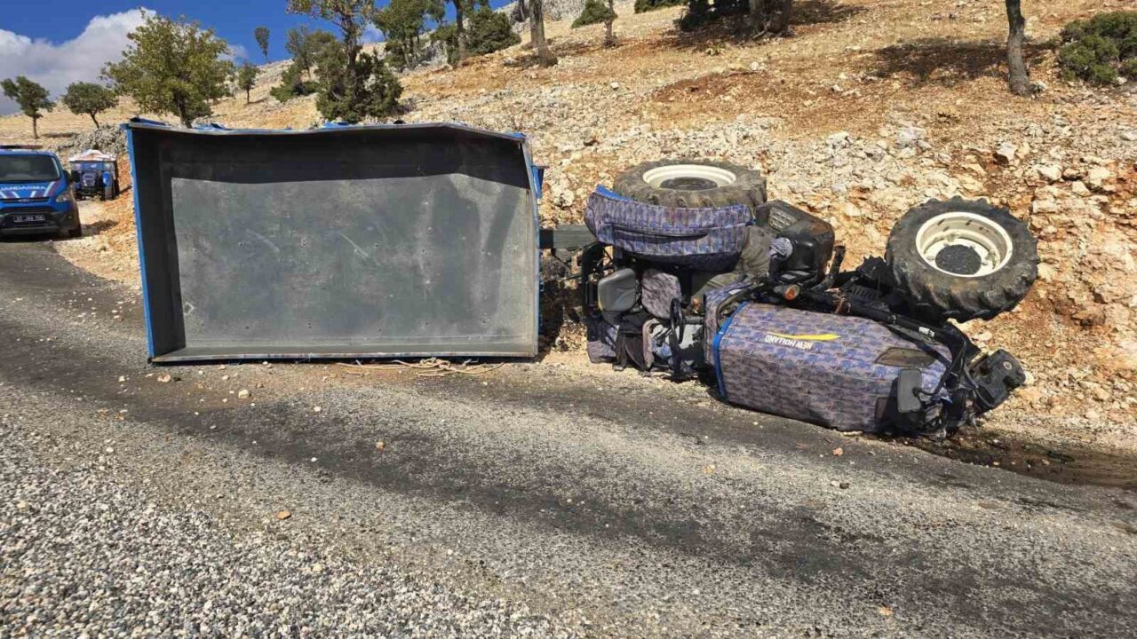 Adıyaman'ın Gölbaşı ilçesinde Gökhan Karakuş'un kullandığı traktör devrildi. Kazada Gökhan