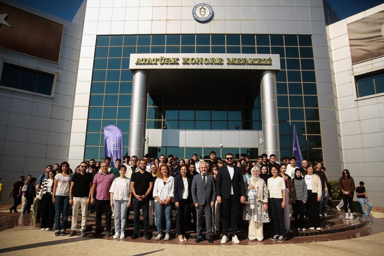 Aydın Adnan Menderes Üniversitesi, 2025-2026 Akademik Yılı için yeni kayıt