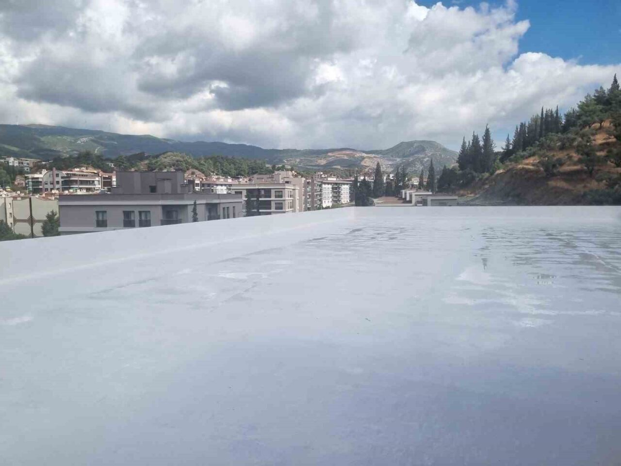 Aydın Adnan Menderes Üniversitesi, 'Araştırma Üniversitesi' vizyonuyla altyapı iyileştirmelerine devam