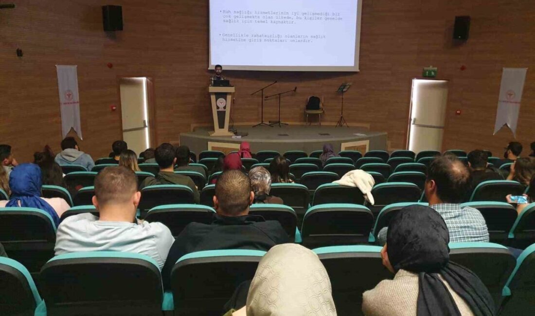 Düzce’de Acil Durumlarda Ruh Sağlığına Yönelik Farkındalık Eğitimi Düzenlendi Düzce Sağlık Müdürlüğü, İl Ambulans Servisi personeline "Afetler ve Acil