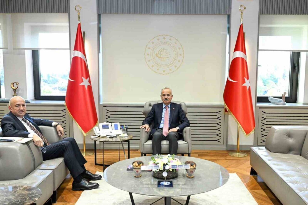 AK Parti Çanakkale Milletvekili Ayhan Gider, Ulaştırma ve Altyapı Bakanı