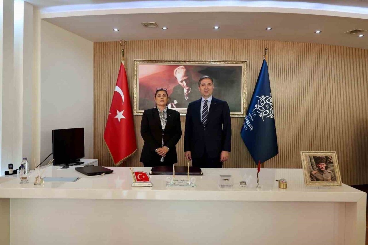AK Parti Genel Başkan Yardımcısı Zafer Sırakaya, Aydın Büyükşehir Belediye