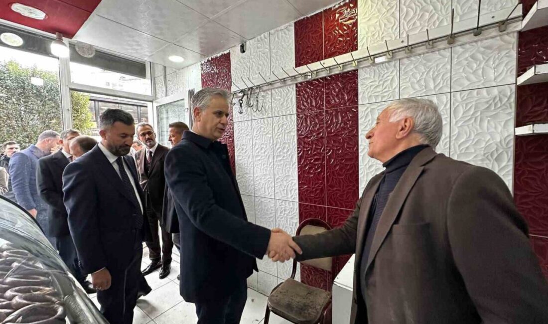 Türkiye, Gazze’ye Yardım Tırlarını Gönderdi; Uluslararası Destek Vurgusu Yapıldı AK Parti Genel Başkan Yardımcısı Prof. Dr. Hasan Basri Yalçın,