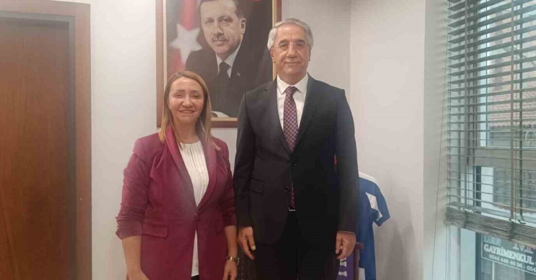 AK Parti Genel Merkez Yerel Yönetimler Başkan Yardımcısı Mücahit Yanılmaz,