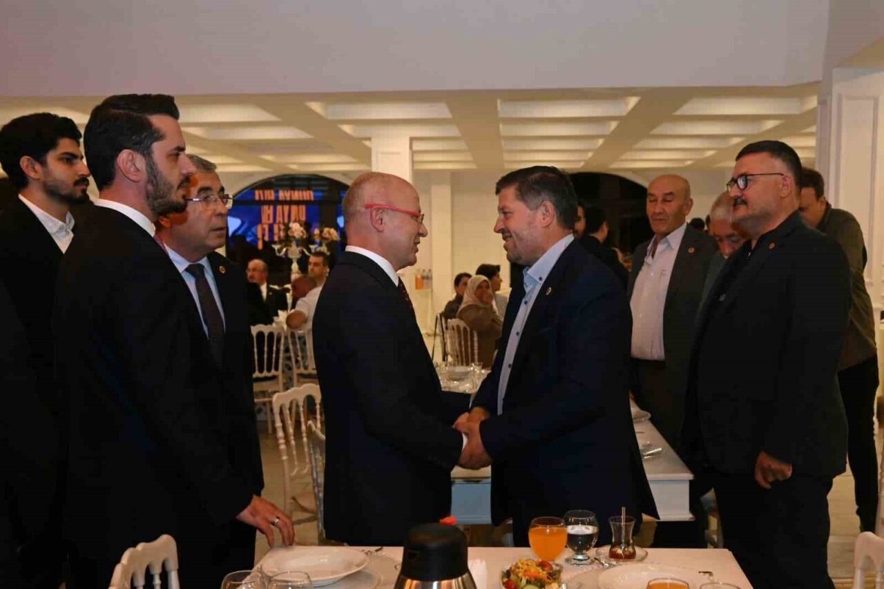 AK Parti Bursa İl Başkanı Davut Gürkan, düzenlenen ‘Birlik ve