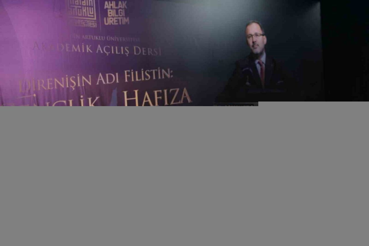 AK Parti İzmir Milletvekili Mehmet Muharrem Kasapoğlu, Mardin Artuklu Üniversitesi'nde