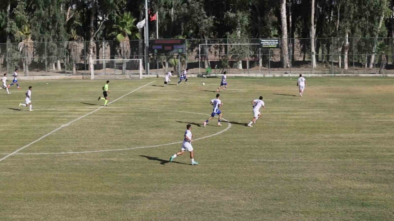 Akdeniz Belediye Spor, 2025-2026 sezonunun açılışında Mut İdman Yurdu Belediye