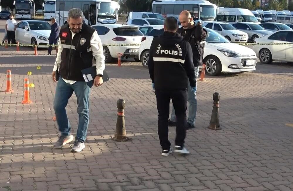 Aksaray'da otobüs firması sahibi Kenan Y. saldırıya uğradı. Olayın tetikçisi