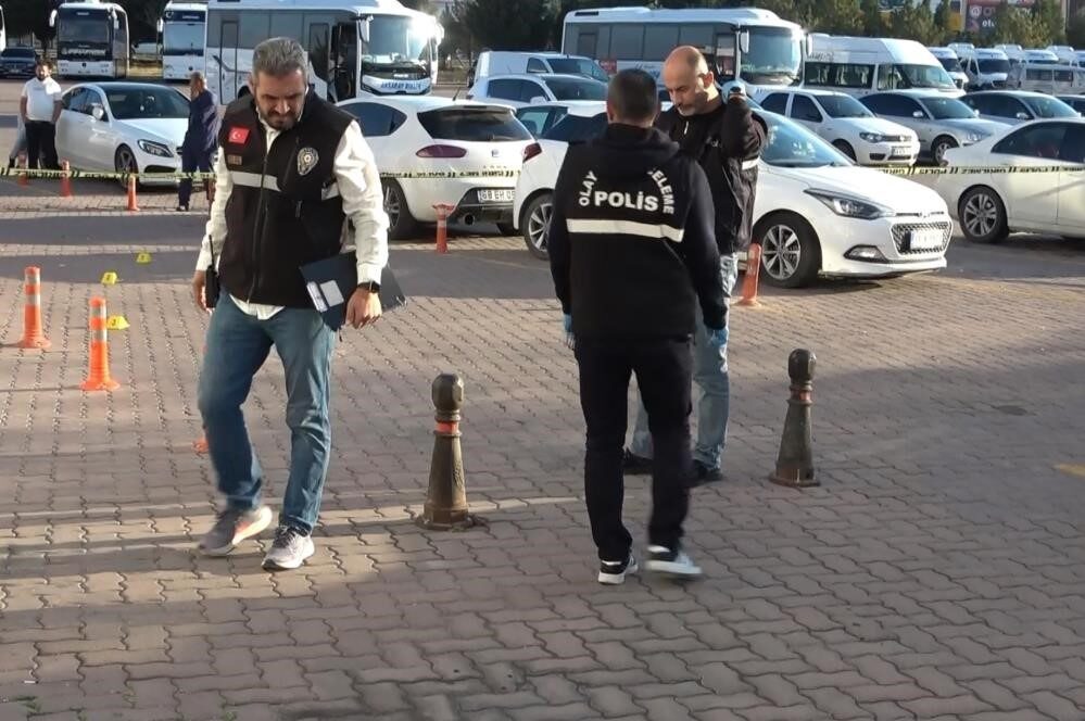 Aksaray'da otobüs firması sahibi Kenan Y. saldırıya uğradı. Olayın tetikçisi