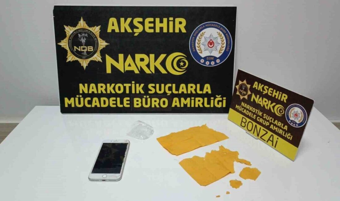 Konya'nın Akşehir ilçesinde narkotik ekipleri tarafından gerçekleştirilen operasyonda 6 şüpheli