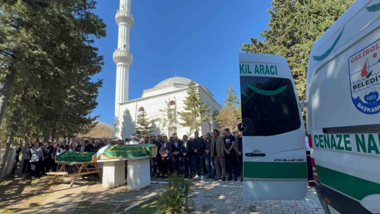 Çanakkale'nin Gelibolu ilçesinde alabora olan teknede hayatını kaybeden Ayhan Yavaş