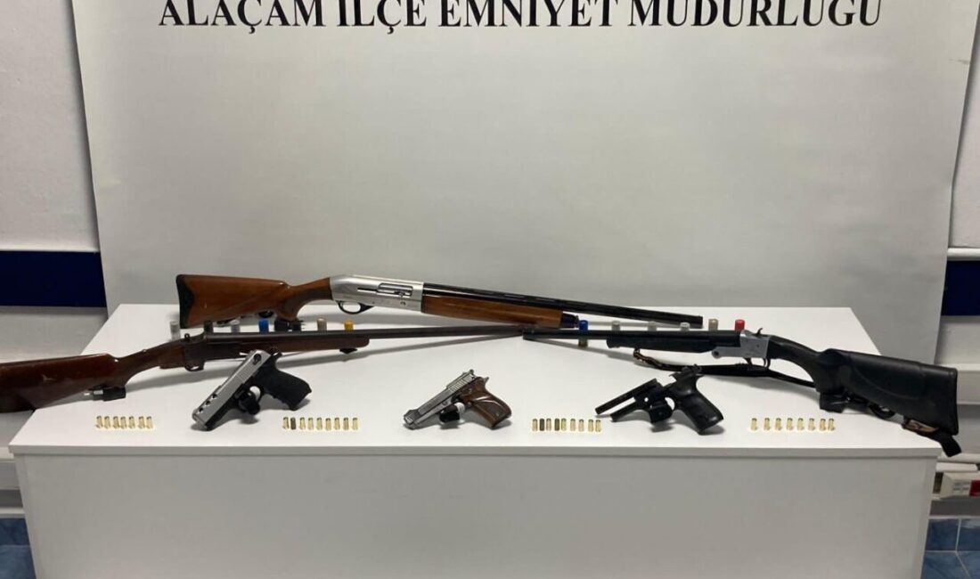 Samsun'un Alaçam ilçesinde düzenlenen operasyonda, 43 yaşındaki Ş.D.'nin evinde ruhsatsız