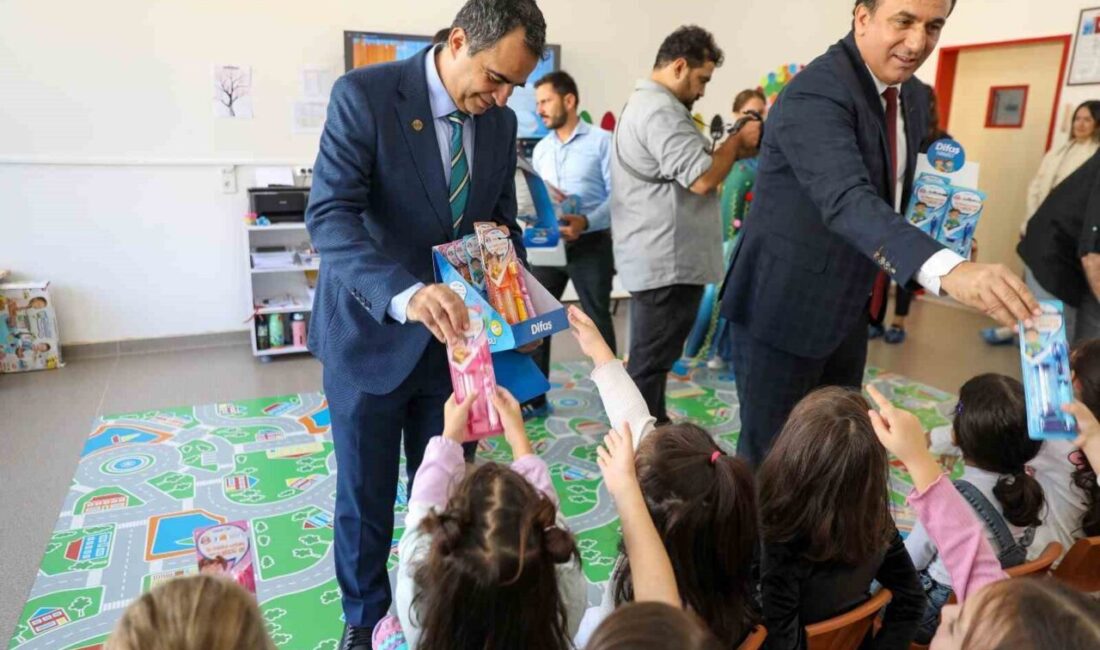 Alanya Belediyesi, Oba Mahallesi'ndeki yeni Alanya TOBB Anaokulu'nda çocuklara hijyen