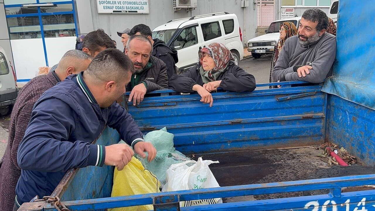Zonguldak’ın Alaplı’sında yaşanan kuraklık ve gal arısı istilası sonucu ünlü