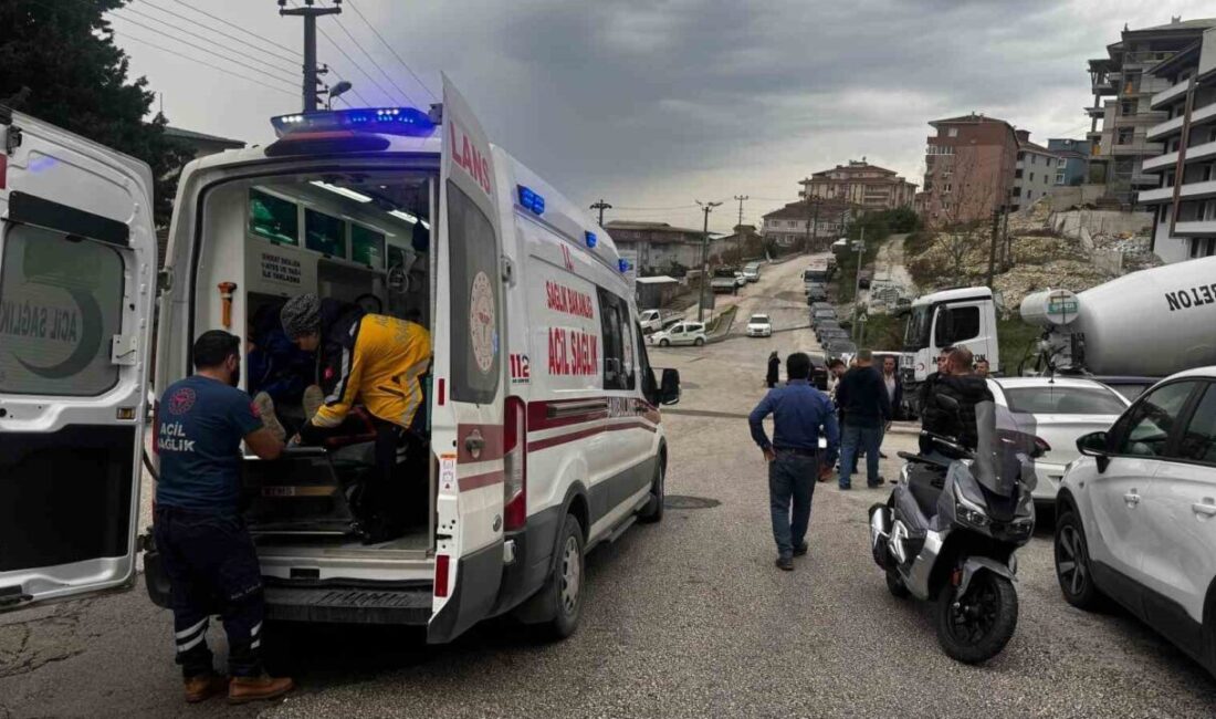 Zonguldak Alaplı’da Motosiklet Kazası: Sürücü Yaralandı Zonguldak'ın Alaplı ilçesinde motosiklet kazasında F.M. yaralandı. Saat 14.30'da gerçekleşen