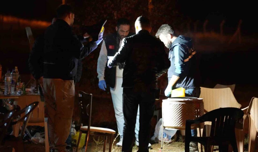 Kırıkkale’de Silahlı Eğlenceye Jandarma ve Infaz Koruma Memurları da Karıştı, 23 Kişi Gözaltında Kırıkkale'de bir bağ evinde silahla havaya ateş ettikleri gerekçesiyle, aralarında