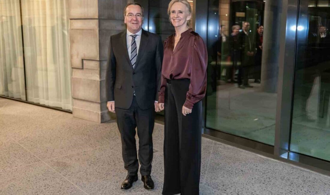 Almanya, Artan Rus Tehditlerine Karşı İzlanda’da Askeri Üs Kuracak Almanya, Rusya kaynaklı tehditler sonrası İzlanda ile askeri iş birliği