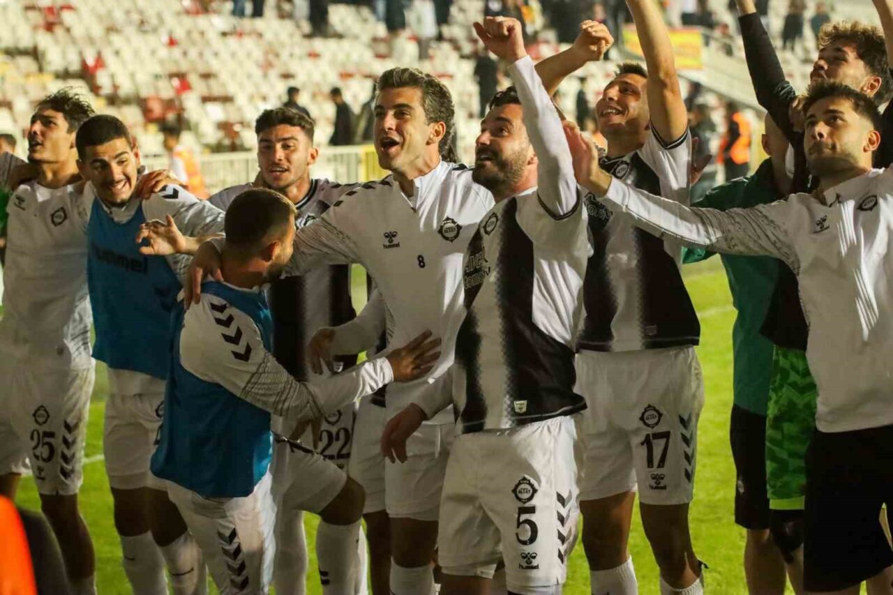 Altay, İlk Galibiyetiyle Düşme Hattından Çıktı