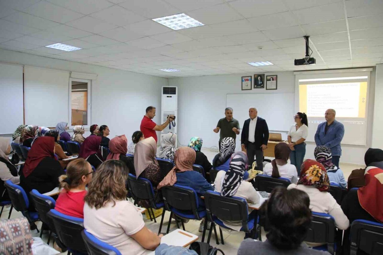 Alanya'da Okul Taşıtları Rehber Personel Eğitim Kursu, ALTSO ve Halk