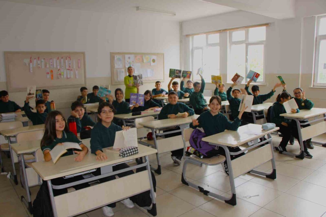 Amasya'da 53 binden fazla öğrenci, "Şehzadeler şehri okuyor" projesi kapsamında