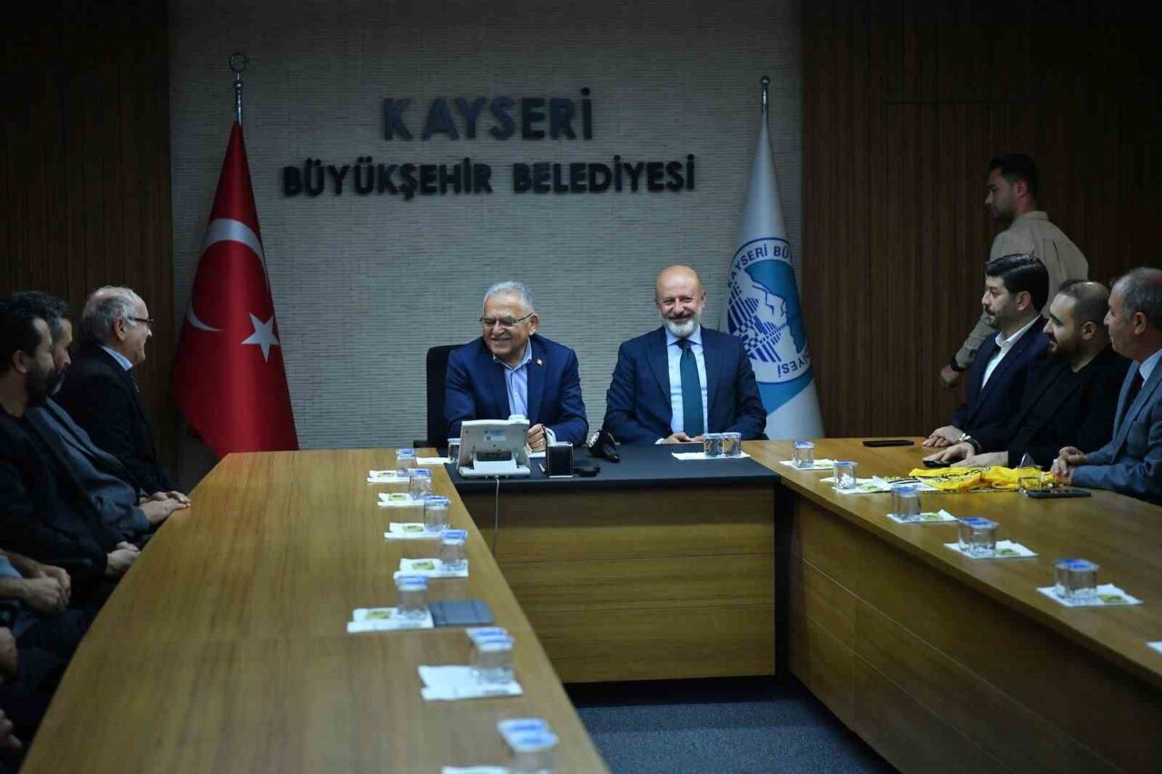 Kayseri Büyükşehir Belediye Başkanı Dr. Memduh Büyükkılıç, Kocasinan Belediyesi ve