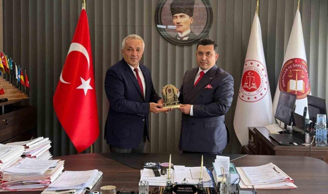 JANVAK Genel Başkanı Hasan Çetin, Anamur Cumhuriyet Başsavcısı Tanju Çatlı