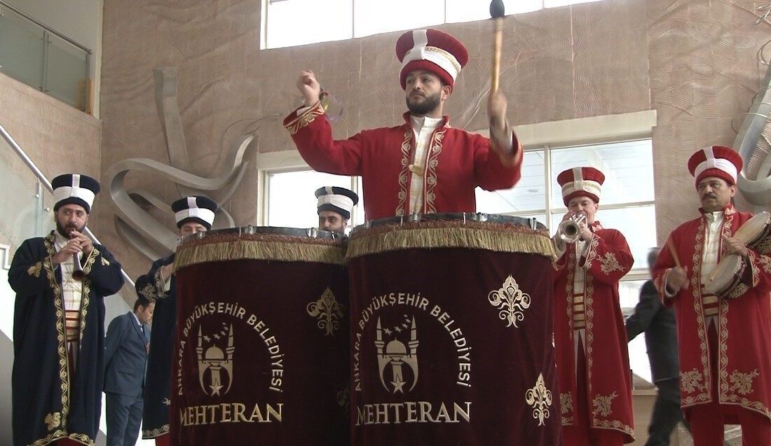 Ankara Meclisi Anadolu Birliği, Necip Fazıl Kısakürek Toplantı Salonu'nda bir